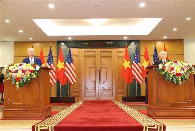 Party General Secretary Nguyen Phu Trong (R) and US President Joseph Biden at the press conference in Hanoi on September 10 (Photo: VNA)