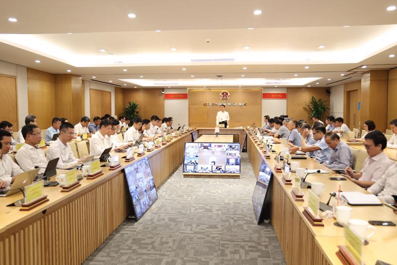 Bộ trưởng Nguyễn Mạnh Hùng chủ trì Hội nghị giao ban quản lý nhà nước với 63 Sở Thông tin và Truyền thông