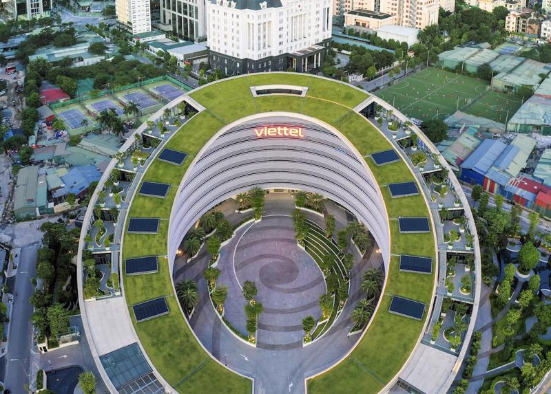 Tòa nhà trụ sở của Viettel đạt tiêu chuẩn của Hội đồng Công trình xanh Hoa Kỳ.