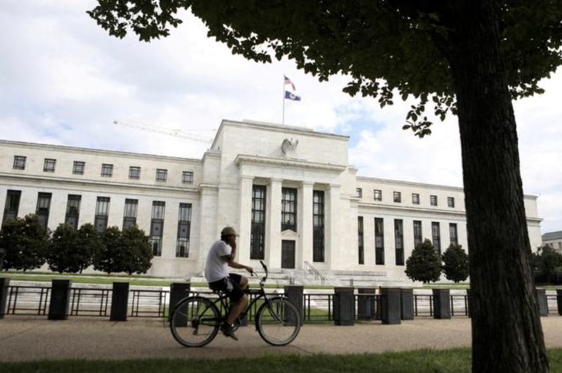 Bên ngoài trụ sở của Fed ở Washington DC - Ảnh: Reuters.