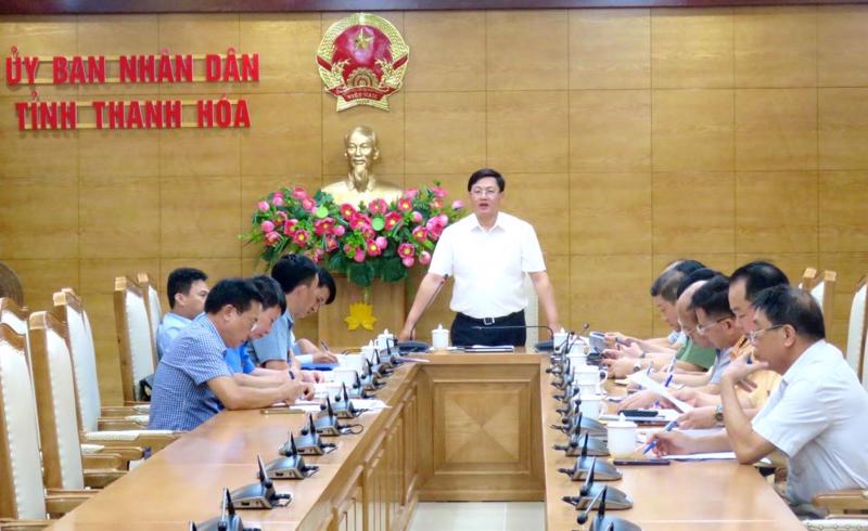 Ông Mai Xuân Liêm, Phó Chủ tịch UBND tỉnh Thanh Hóa chủ trì hội nghị