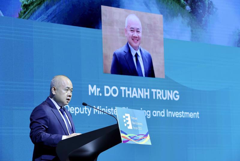 Deputy Minister of Planning and Investment Do Thanh Trung addressing the Forum. Photo: Viet Dung