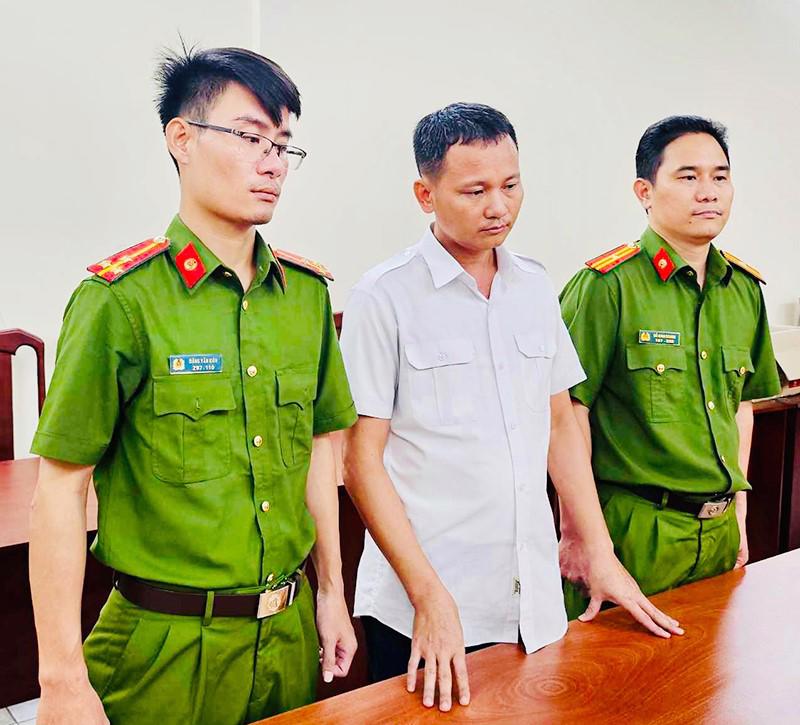 Đối tượng Lê Văn Ngọc tại Cơ quan Cảnh sát điều tra Công an TP.HCM.