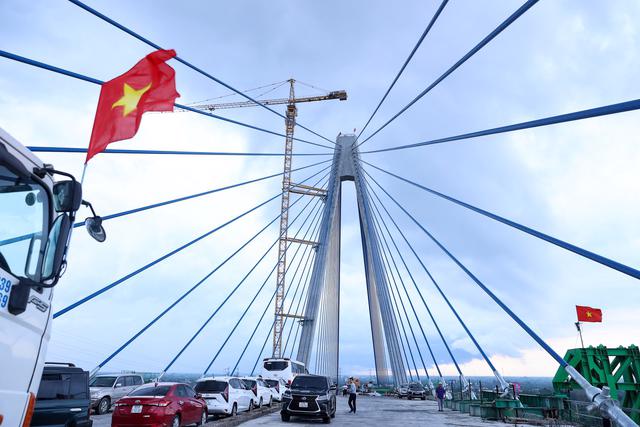 The My Thuan 2 Bridge connects Tien Giang and Vinh Long provinces in the Mekong Delta. Photo: VGP