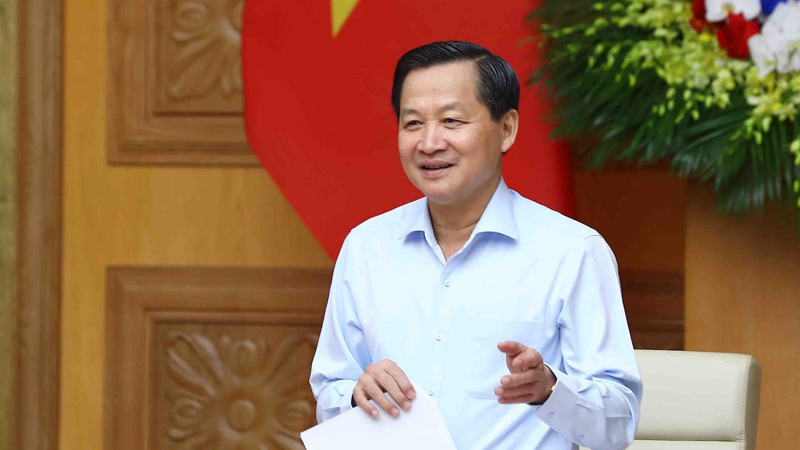 Phó Thủ tướng Lê Minh Khái yêu cầu hoàn thiện Đề án tái cơ cấu Công ty Đóng tàu Dung Quất. Ảnh: VGP.