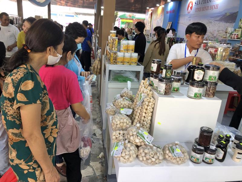 Làm cầu nối thương mại, TP.HCM tổ chức tuần lễ OCOP với gần 1.200 sản phẩm  của 5 vùng miền - Nhịp sống kinh tế Việt Nam & Thế giới