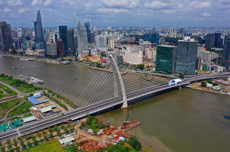 The new road along the Sai Gon River is expected to help ease traffic pressure in surrounding areas.