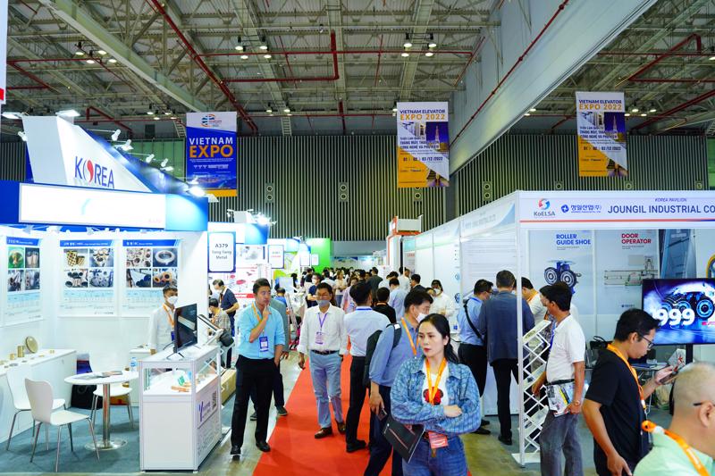 VIETNAM EXPO 2022 đã có khoảng 850 giao dịch thương mại trực tiếp tại hội chợ.