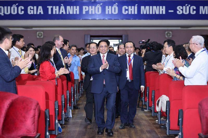 Thủ tướng Phạm Minh Chính đã làm việc với Đại học Quốc gia TP.HCM chiều 16/11.