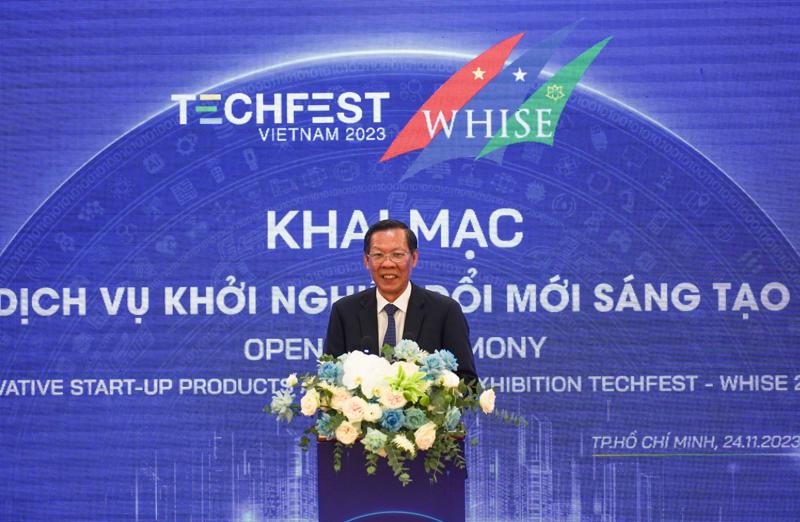 Chủ tịch UBND TP.HCM Phan Văn Mãi phát biểu khai mạc Techfest – Whise 2023, sáng 24/11.