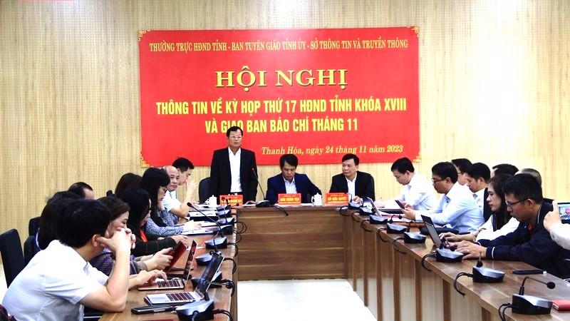 Sáng 24/11, Thường trực HĐND tỉnh Thanh Hóa đã tổ chức hội nghị thông báo dự kiến nội dung, chương trình kỳ họp thứ 17 HĐND tỉnh khóa XVIII.