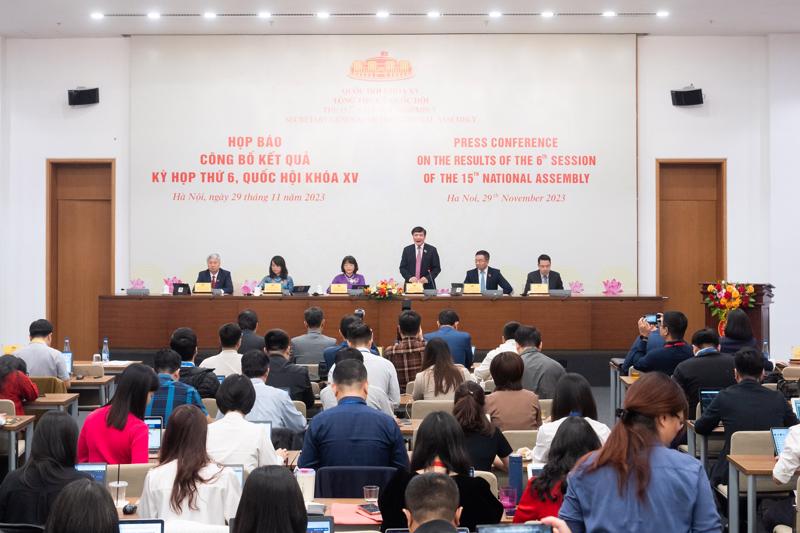 Họp báo công bố kết quả kỳ họp thứ 6 Quốc hội khóa XV.