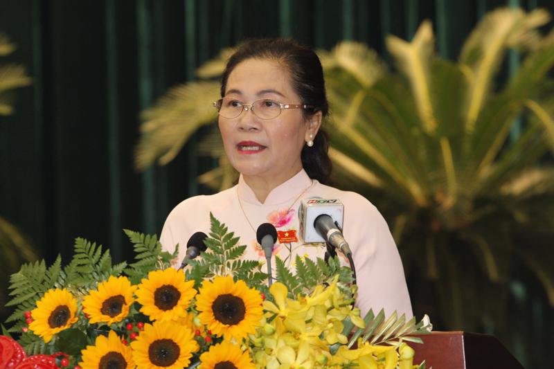 Chủ tịch HĐND TP.HCM Nguyễn Thị Lệ phát biểu tại kỳ họp thứ 13 sáng ngày 6/12 - Ảnh: Thành Nhân