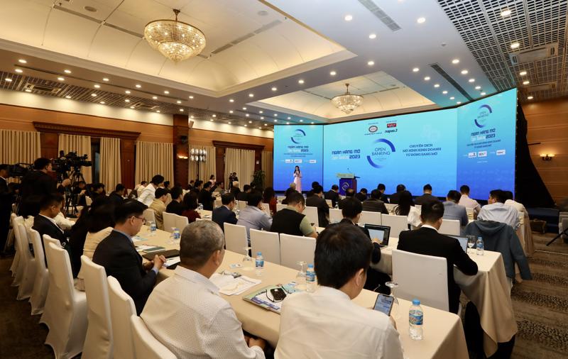 Toàn cảnh Hội thảo ngân hàng mở Open Banking 2023 do Tạp chí Kinh tế Việt Nam tổ chức. Ảnh Việt Dũng.