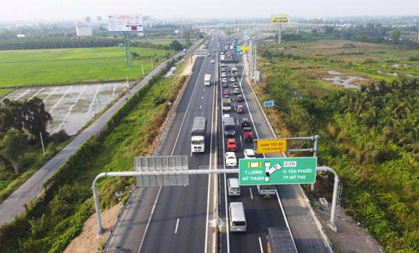 Cao tốc Trung Lương - Mỹ Thuận.