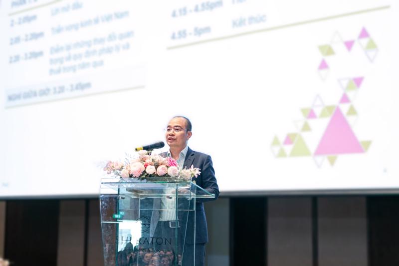 Ông Nguyễn Thành Trung - Phó Tổng Giám đốc kiêm Lãnh đạo Bộ phận Tư vấn Thuế, PwC Việt Nam phát biểu tại hội thảo tại TP. Hồ Chí Minh.