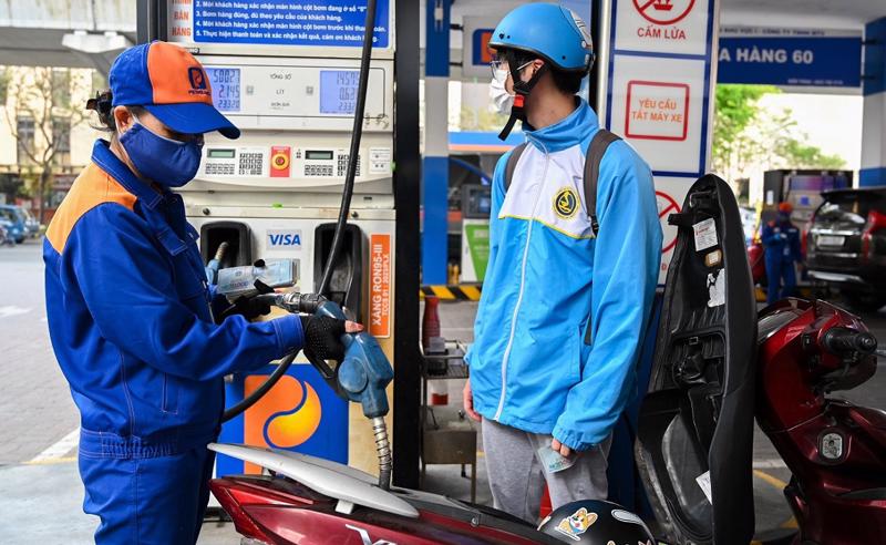 Giá xăng dầu đồng loạt tăng từ chiều 21/12.