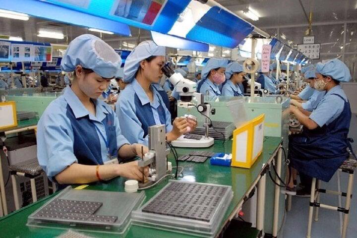 Export of computers, electronics, and components posted turnover of $57.34 billion. Photo: vtc.vn