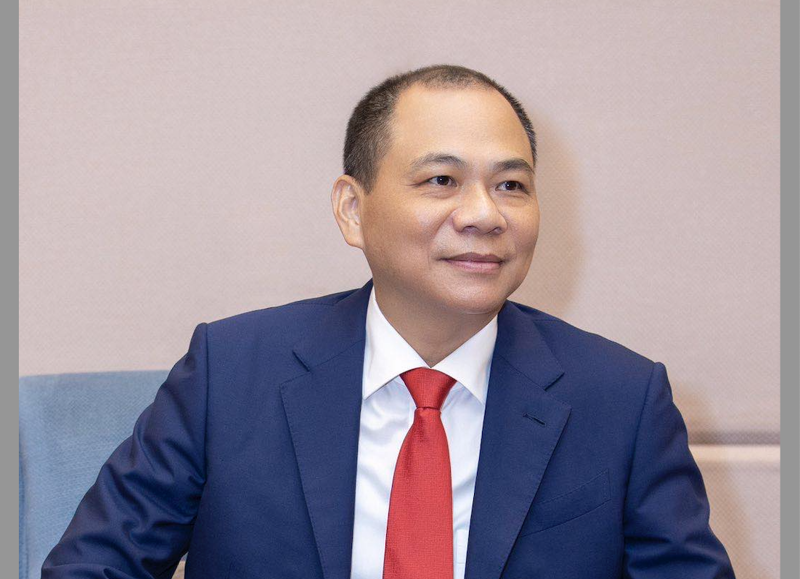 Ông Phạm Nhật Vượng, nhà sáng lập kiêm Chủ tịch Vingroup, công ty mẹ của VinFast, đảm nhận vị trí Tổng Giám đốc VinFast, thay cho bà Lê Thị Thu Thủy. 