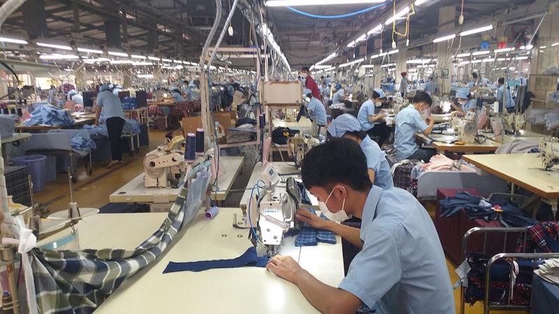 Garments and textiles is among industries with high recruitment demand. Photo: kinhthedothi.vn