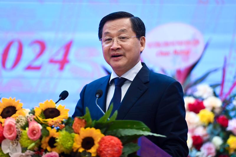 Phó Thủ tướng Chính phủ Lê Minh Khái phát biểu chỉ đạo tại Hội nghị triển khai công tác y tế năm 2024. Ảnh - Tuấn Dũng.