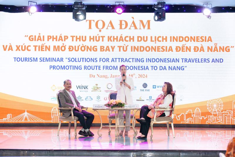 Các diễn giả tại Tọa đàm “Giải pháp thu hút thị trường khách du lịch Indonesia và xúc tiến mở đường bay từ Indonesia đến Đà Nẵng” .