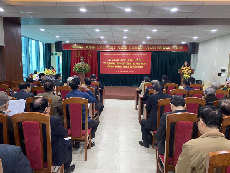 Hội nghị tổng kết công tác năm 2023, phương hướng, nhiệm vụ năm 2024 của Đảng ủy Liên hiệp các Hội Khoa học và Kỹ thuật Việt Nam.