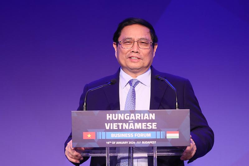 Thủ tướng Phạm Minh Chính phát biểu tại diễn đàn - Ảnh: VGP