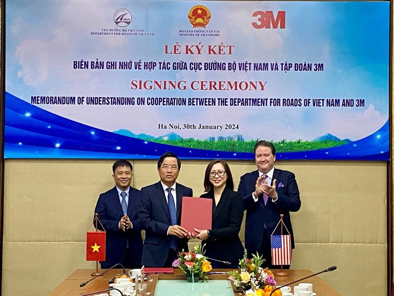 Department for Roads cooperates with 3M to improve road traffic safety