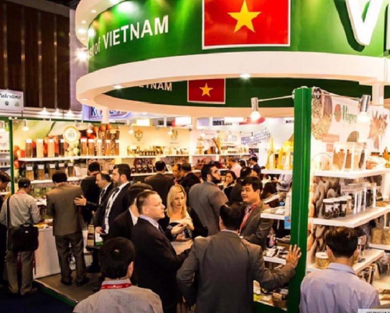 Vietnamese products on show at an international trade fair. 