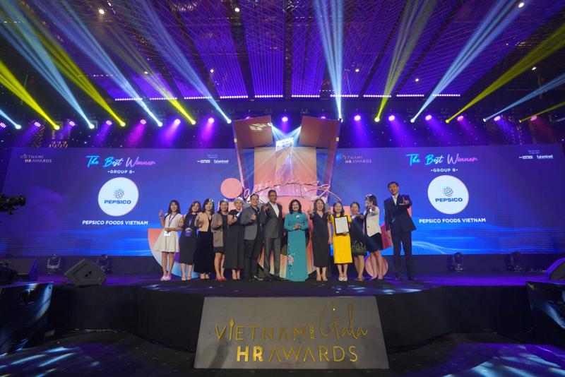 The Vietnam HR Awards, sponsored by the Ministry of Labor, Invalids and Social Affairs (MoLISA), has been one of Talentnet’s outstanding community activities in the HR field for nearly 20 years.