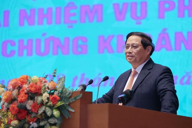 Prime Minister Pham Minh Chinh addressing the February 28 meeting. Photo: VGP