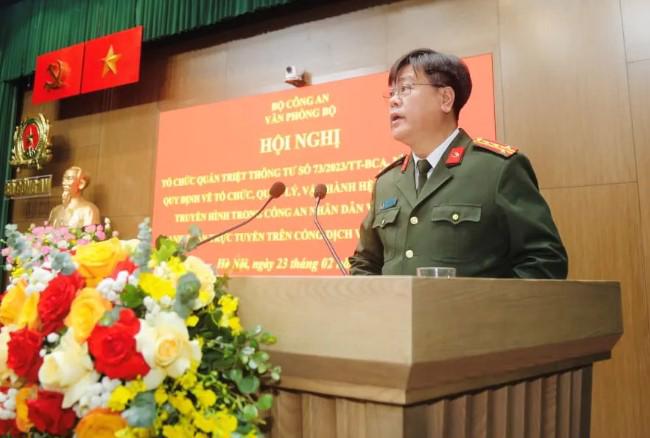 Đại tá Phạm Văn Tuấn - Giám đốc Trung tâm Thông tin chỉ huy Bộ Công an phát biểu về triển khai hệ thống thanh toán trực tuyến trên Cổng dịch vụ công Bộ Công an.