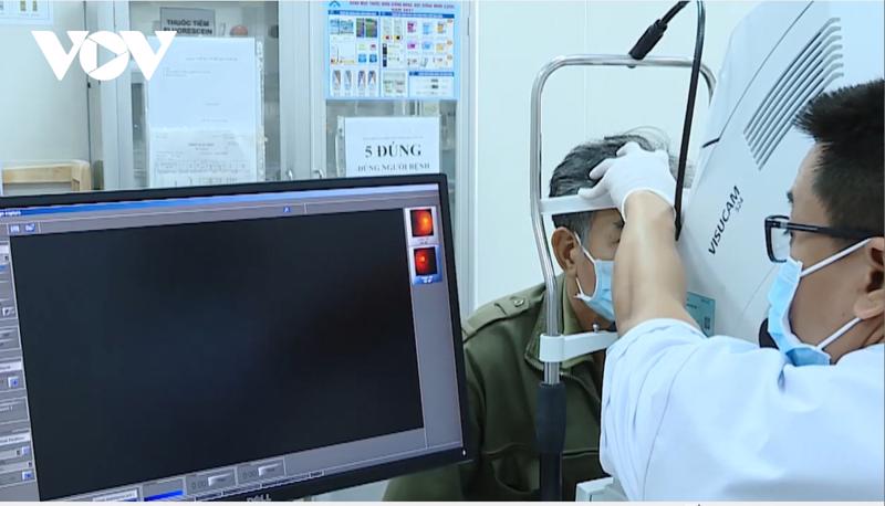 Ứng dụng phần mềm trí tuệ nhận tạo EyeDr để tầm soát bệnh glôcôm tại Bệnh viện Mắt TP.HCM.