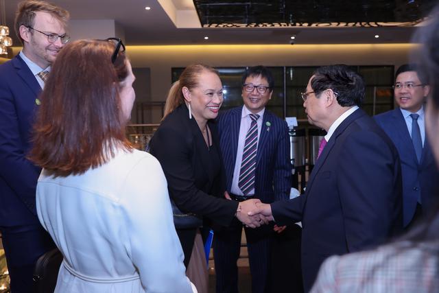 Prime Minister Pham Minh Chinh meets with New Zealand businesses in Wellington. Photo: VGP 