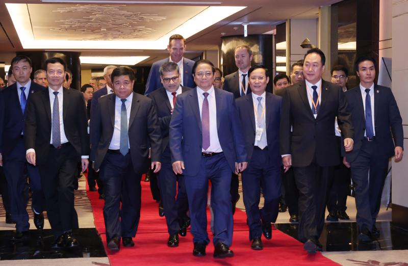 Hội nghị Thủ tướng Chính phủ gặp mặt cộng đồng doanh nghiệp FDI và Diễn đàn doanh nghiệp Việt Nam thường niên (VBF) diễn ra dưới sự chủ trì của Thủ tướng Chính phủ Phạm Minh Chính.