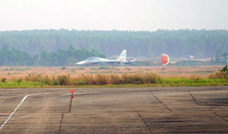Bien Hoa airport already possesses  2 runways with a length of 3.6 km. (Source: Dong Nai Online)