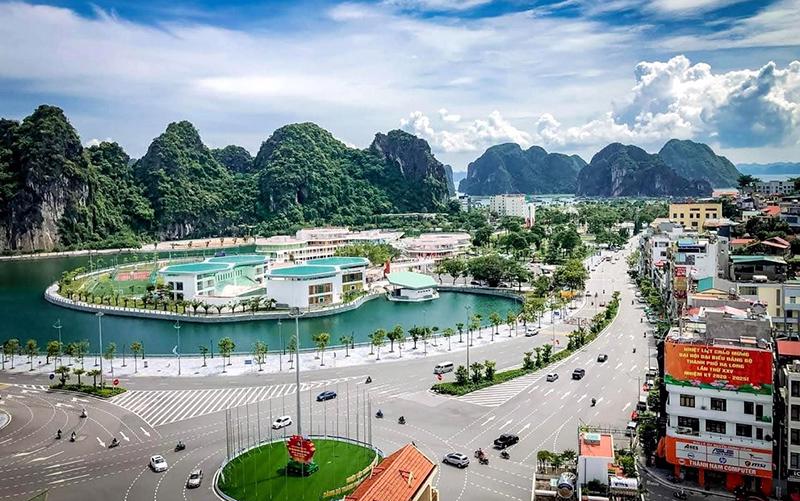 Hạ tầng du lịch Quảng Ninh phát triển mạnh, phục vụ du khách trong và ngoài nước