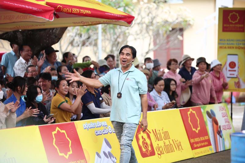 MC Quyền Linh cùng “Mái ấm gia đình Việt” sẽ tiếp tục đặt chân tới An Giang.
