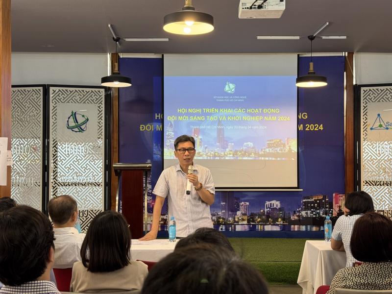 Giám đốc Sở Khoa học và Công nghệ TP.HCM Nguyễn Việt Dũng đã thông tin về những hỗ trợ cho hoạt động đổi mới sáng tạo và khởi nghiệp của TP.HCM sáng 3/4. 