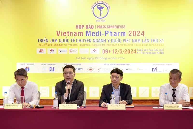  Bộ Y tế tại buổi họp báo về Triển lãm VIETNAM MEDI–PHARM 2024