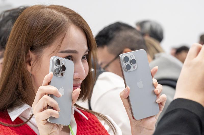 Doanh số bán hàng của Apple sụt giảm mạnh, nguyên nhân được cho là do sự trở lại của Huawei