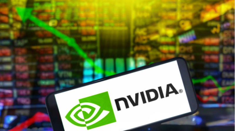 Với vốn hóa lên tới gần 2 nghìn tỷ USD, Nvidia hiện là công ty có giá trị thứ ba ở Mỹ, sau Microsoft và Apple.