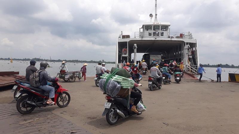 The Highway 57 bypass will serve as the route to the bridge, which will replace the Dinh Khao ferry and is currently undergoing preparations for investment.