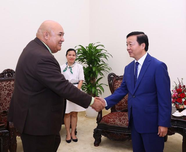 DPM Tran Hong Ha requested the WHO's expertise in reforming and refining the country's drug procurement mechanisms.