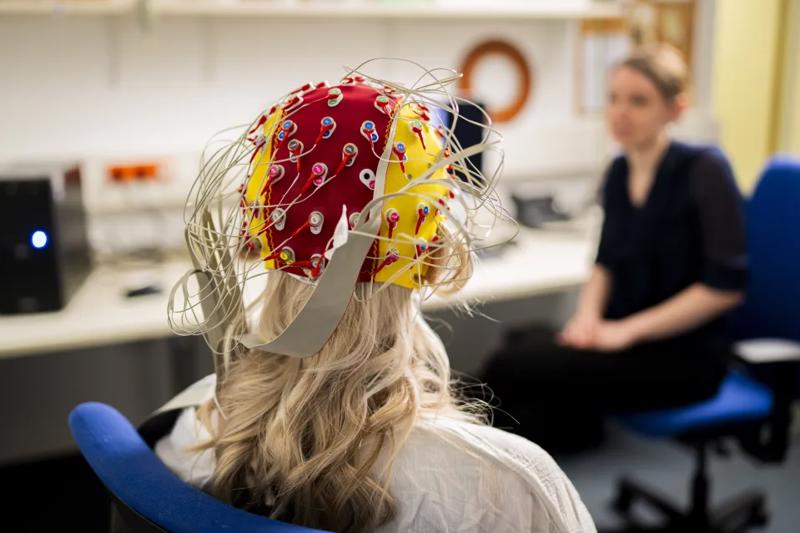 Tương lai của công nghệ điện não đồ (EEG) hướng tới tích hợp AI và học máy để chẩn đoán chính xác hơn.