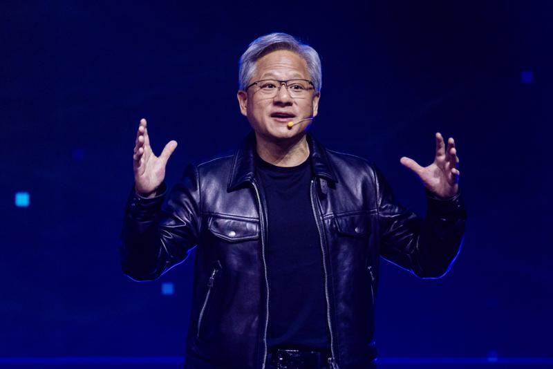 Ông Jensen Huang, nhà đồng sáng lập Nvidia - Ảnh: Bloomberg.