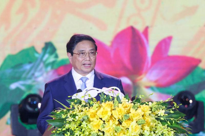 Prime Minister Pham Minh Chinh addressing the ceremony held on June 2 to celebrate the 420th founding anniversary of Quang Binh province. Photo: VGP