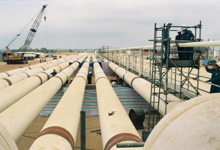Dự án Đường ống dẫn khí Lô B - Ô Môn có hệ thống đường ống dẫn khí trên biển, trên bờ dài khoảng 431 km. 