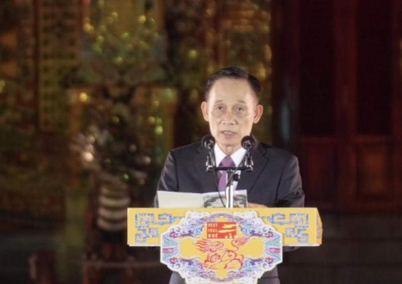 Bí thư Trung ương Đảng, Trưởng ban Đối ngoại Trung ương Lê Hoài Trung phát biểu chào mừng đêm khai mạc Tuần lễ Festival Huế 2024.